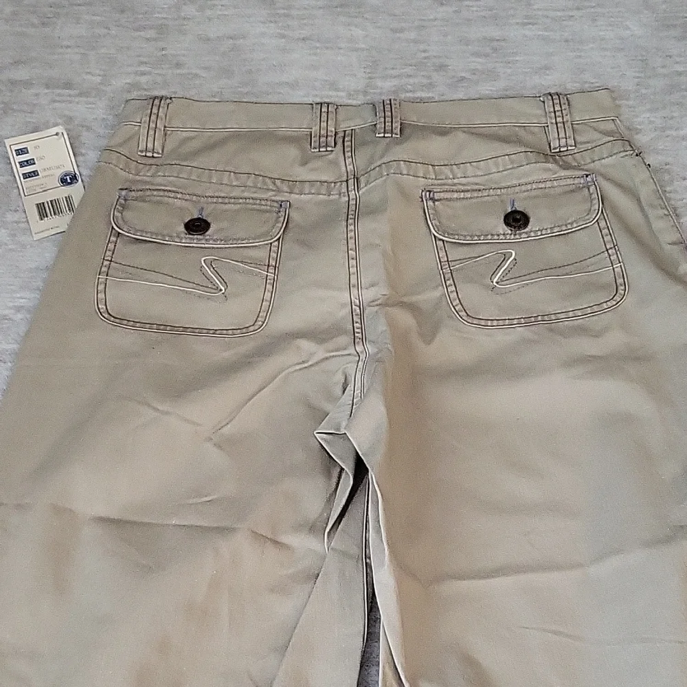 Tan Women's Capris - Picture 4 of 5